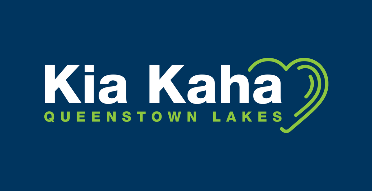 QLDC Kia Kaha CMYK Logo REVERSED